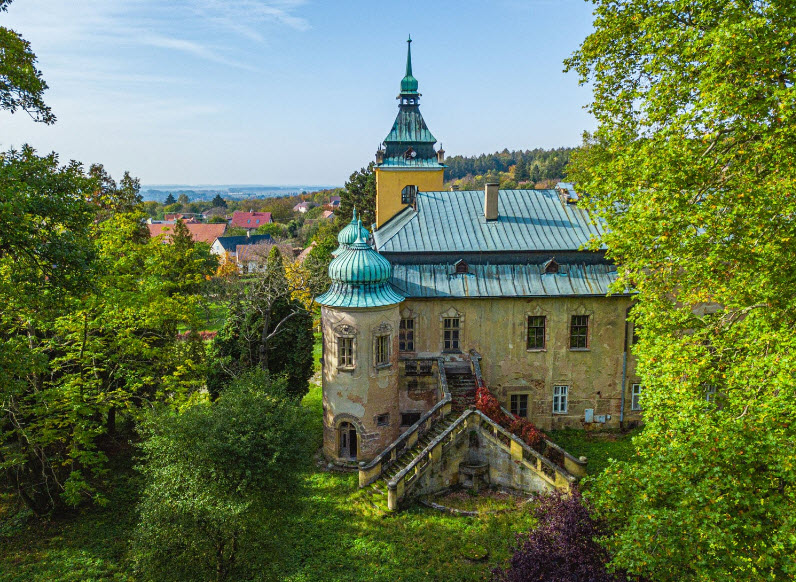 Zámecký Areál Holovousy s.r.o., Czech Republic (Czechia)